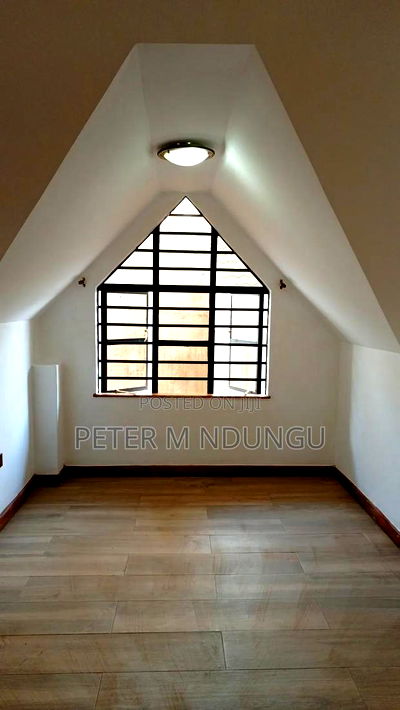 4bdrm Maisonette in Membley for rent - Image 8