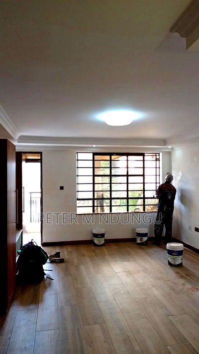 4bdrm Maisonette in Membley for rent - Image 9