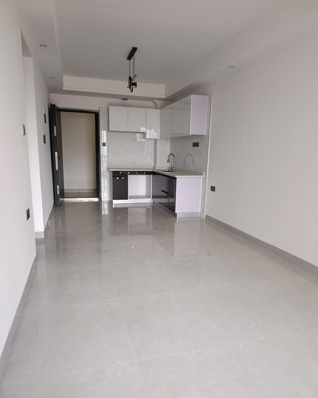 2BR with Heated Pool & Rooftop Coffee Bar - Kilimani