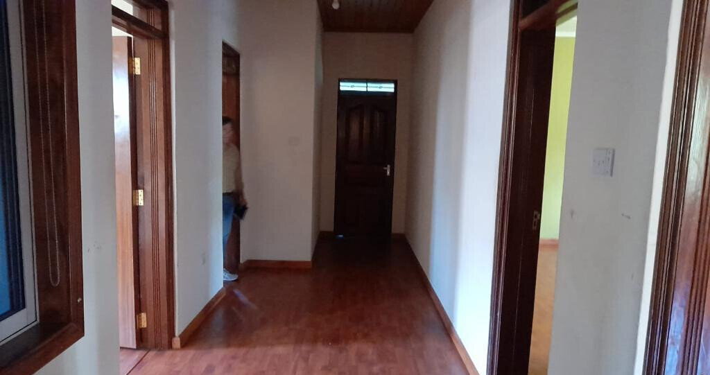 1.1 Acre Runda Retreat at KSh 300K