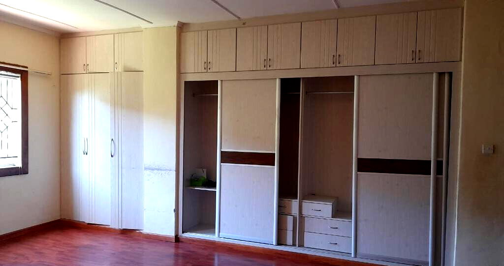 1.1 Acre Runda Retreat at KSh 300K