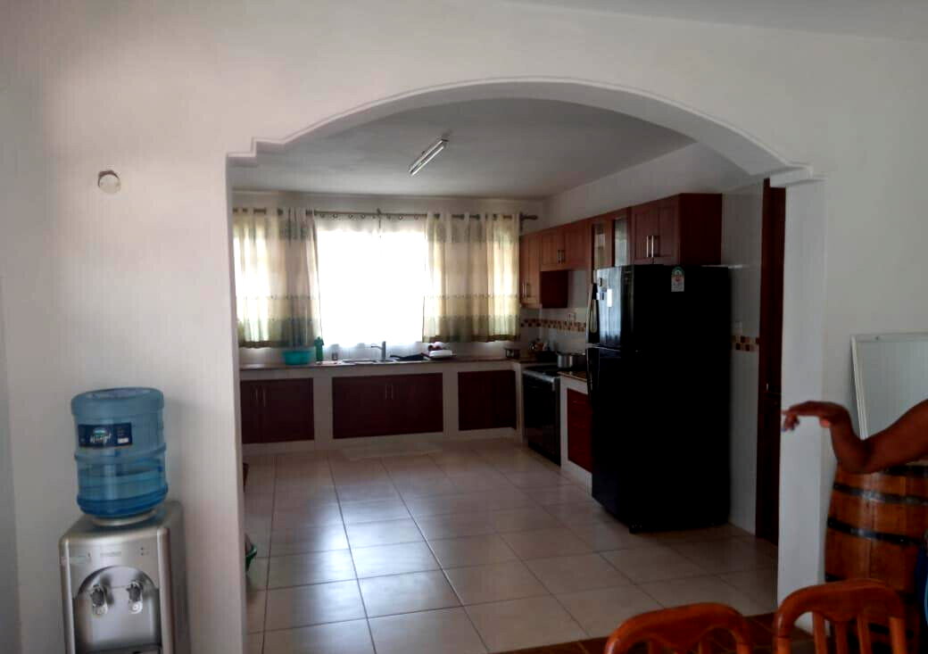 5BR Maisonette with DSQ & Rooftop Balcony – Kerarapon, Nairobi