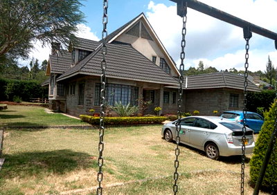 5BR Maisonette with DSQ & Rooftop Balcony – Kerarapon, Nairobi