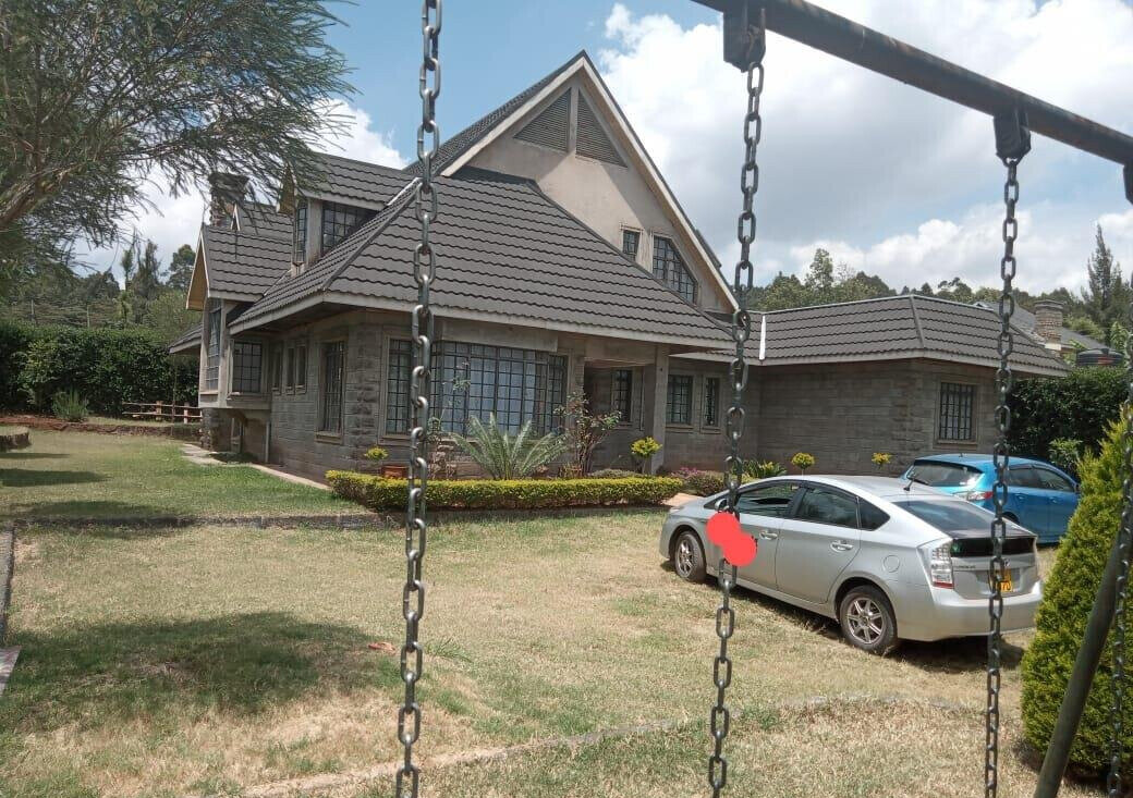 5BR Maisonette with DSQ & Rooftop Balcony – Kerarapon, Nairobi