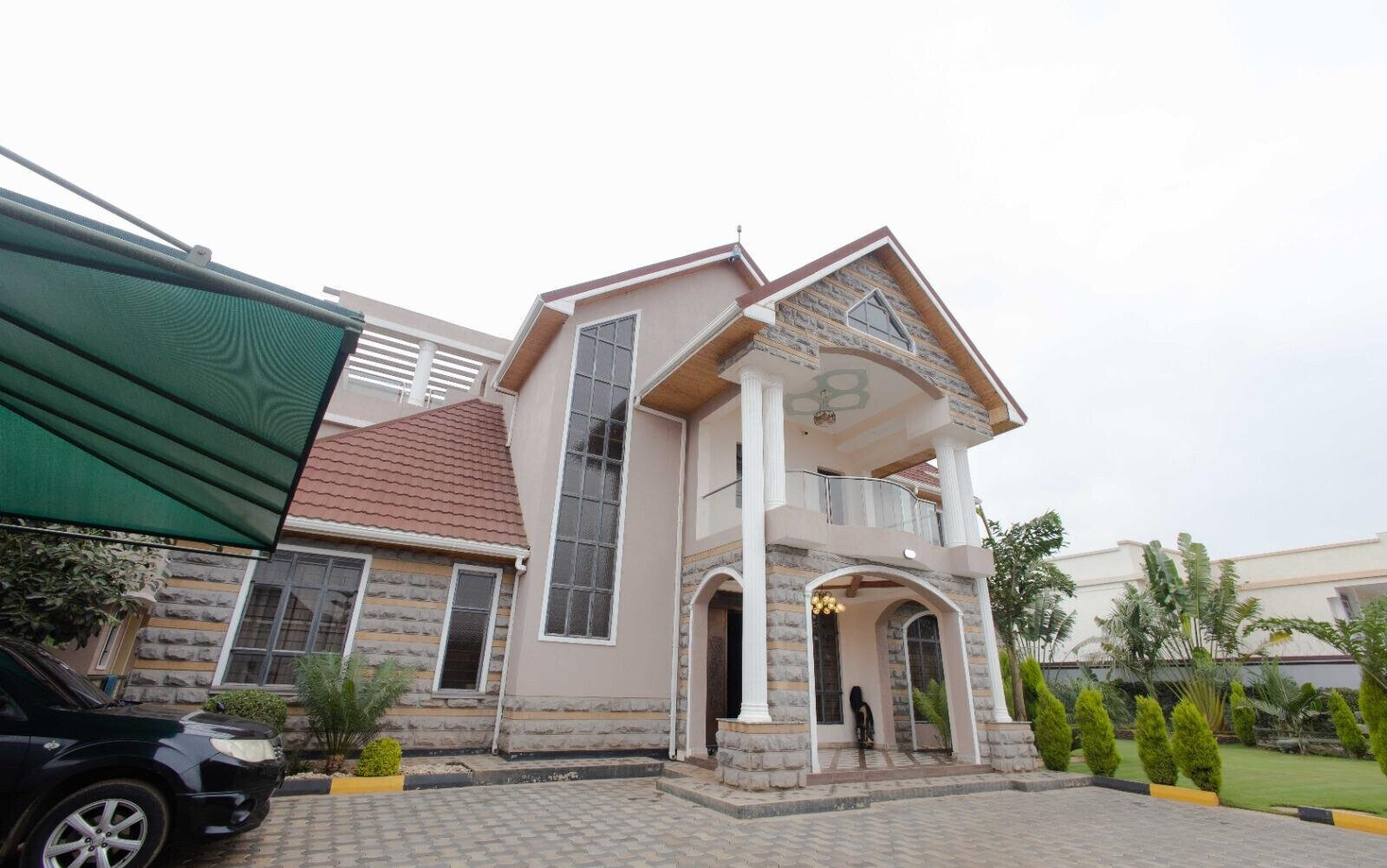 4BR Townhouse with Sunken Living Room & Gym - Kahawa Sukari