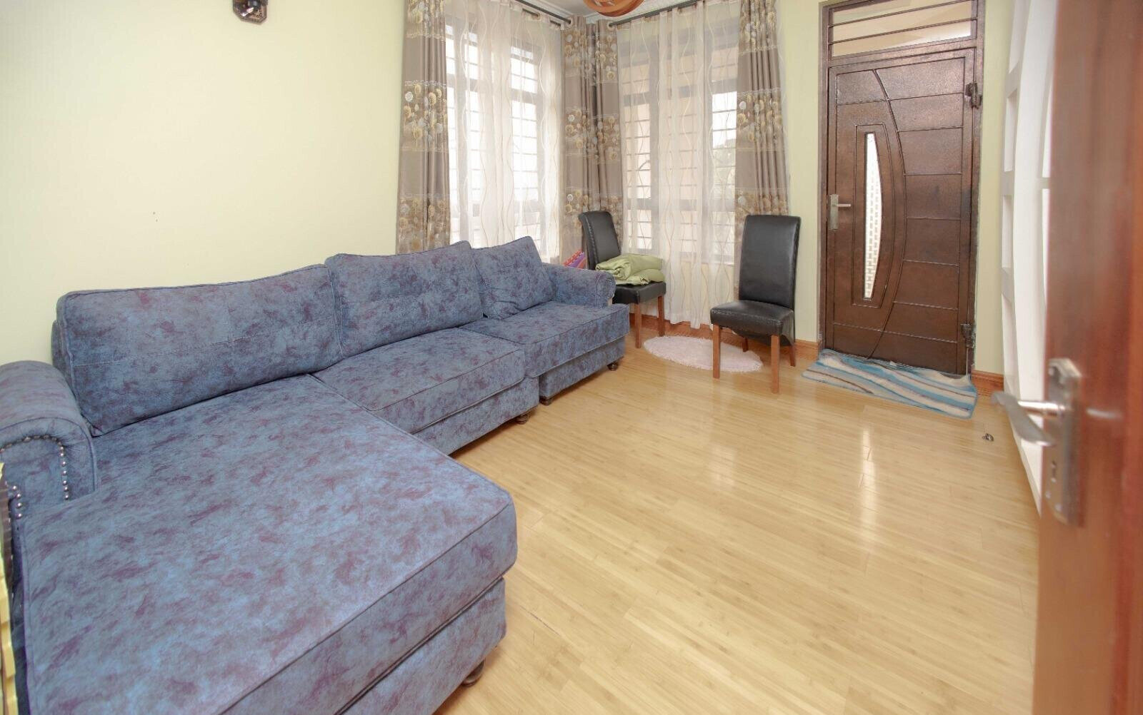 4BR Townhouse with Sunken Living Room & Gym - Kahawa Sukari