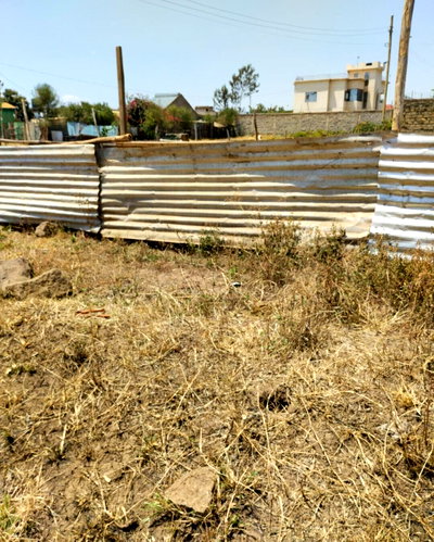 1/8 Acre Corner Plot in Kamakis