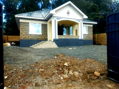 4bdrm Bungalow in Cypa Estate Matasia for sale - Image 5