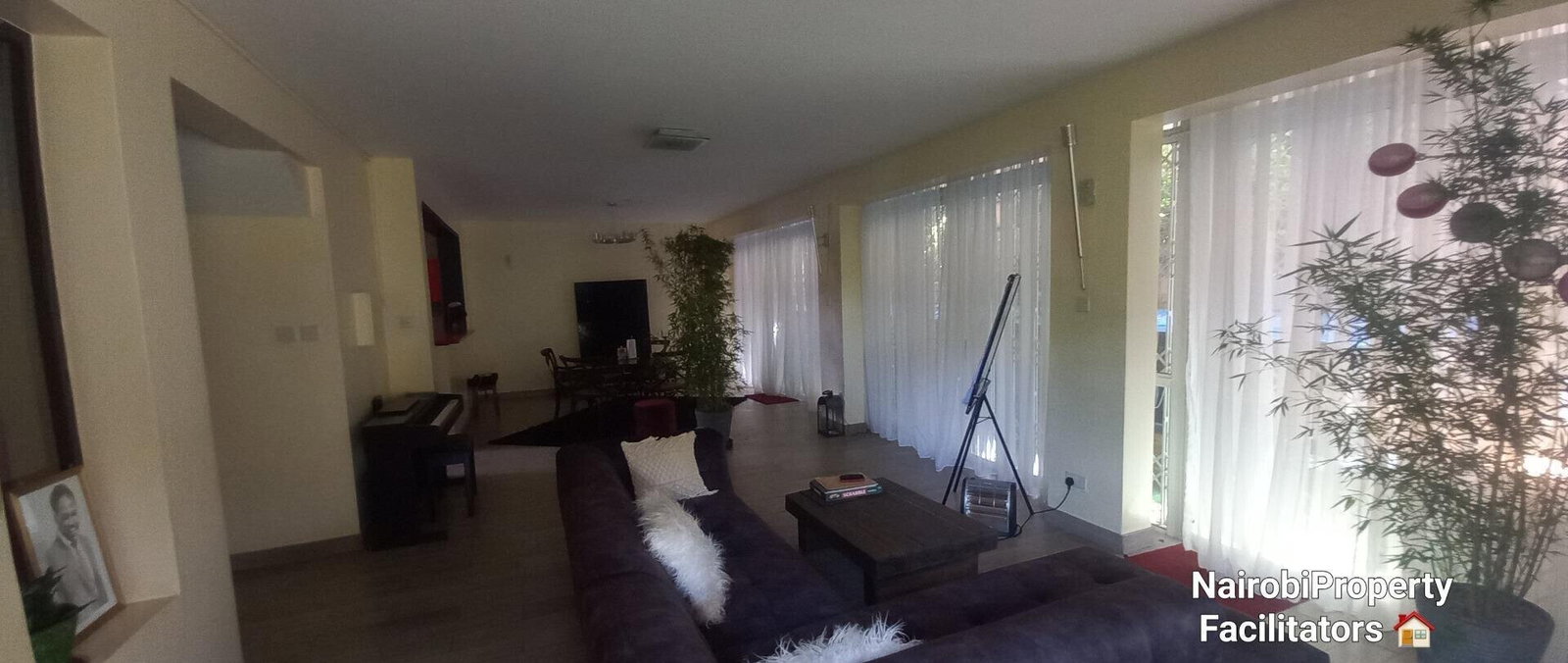 5-Ensuite Townhouse with Rooftop Jacuzzi & Private Pool - Lavington
