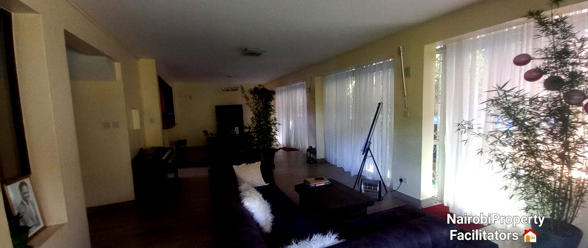5-Ensuite Townhouse with Rooftop Jacuzzi & Private Pool - Lavington