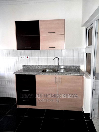2bdrm Apartment in Lavington for sale - Image 9