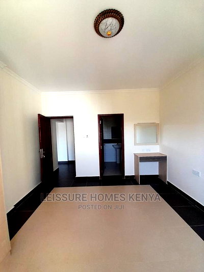 2bdrm Apartment in Lavington for sale - Image 13
