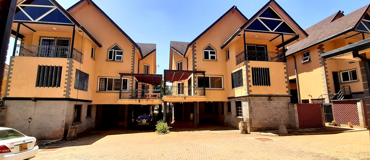 5-Ensuite Townhouse with Study & DSQ - Spring Valley