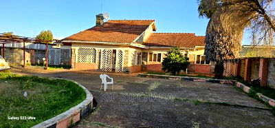 4bdrm Bungalow in Kimumu for sale - Image 2