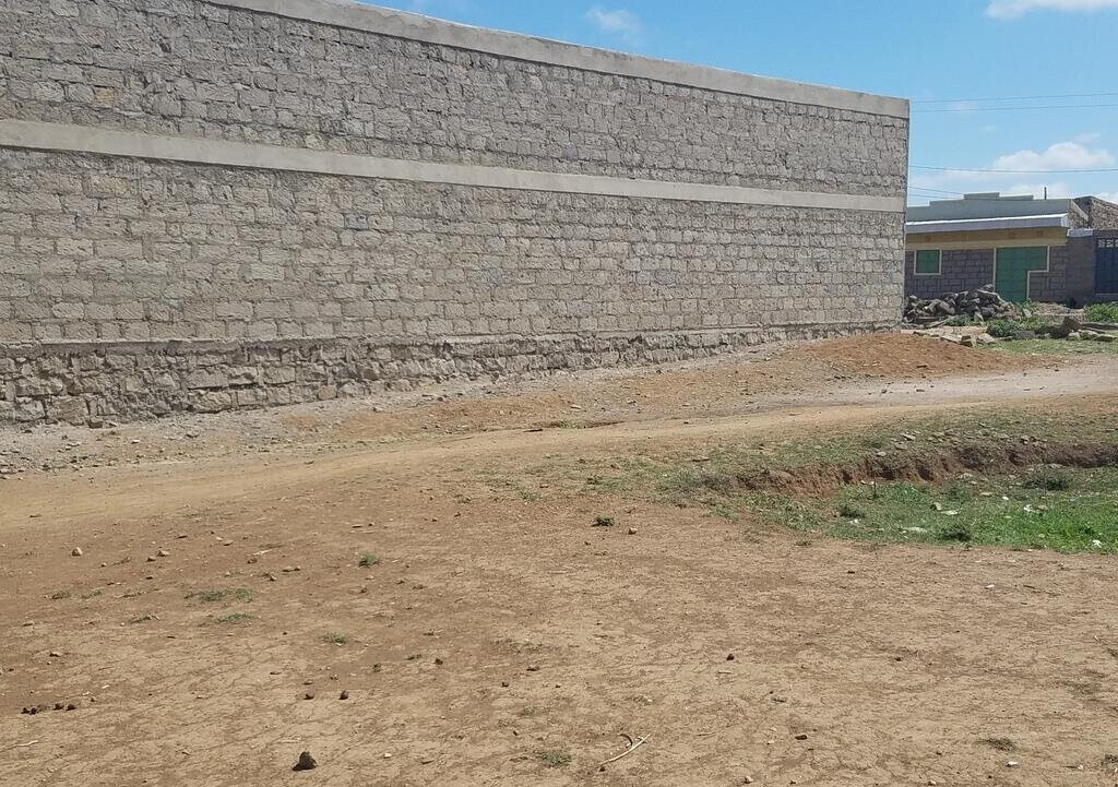 50x100 Plot for KSh 1.5M in Narok Town