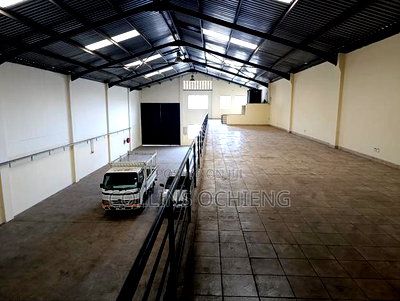 Warehouse to Let (7,500sqft) - ICD Area - Image 9