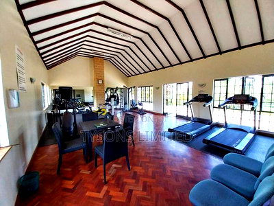 5bdrm Villa in Runda for sale - Image 3