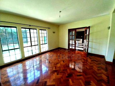 5bdrm Villa in Runda for sale - Image 2