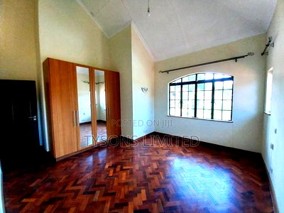 5bdrm Villa in Runda for sale - Image 5