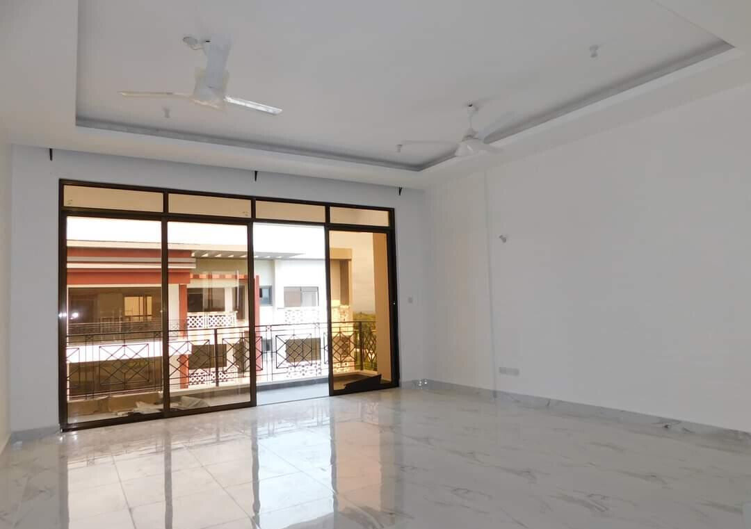 3BR All-Ensuite with Sunken Lounge & Pool - Nyali, Mombasa