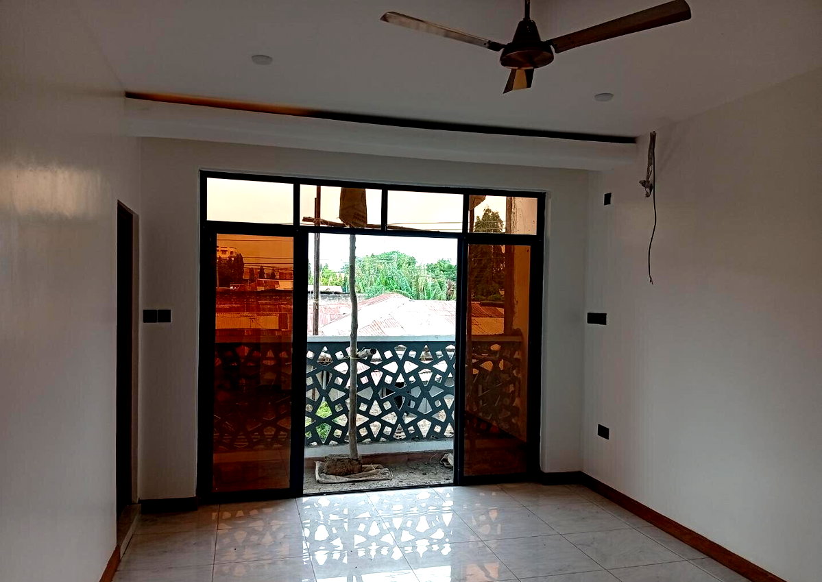 3BR All-Ensuite Apartment with Gym & Backup Generator - Nyali