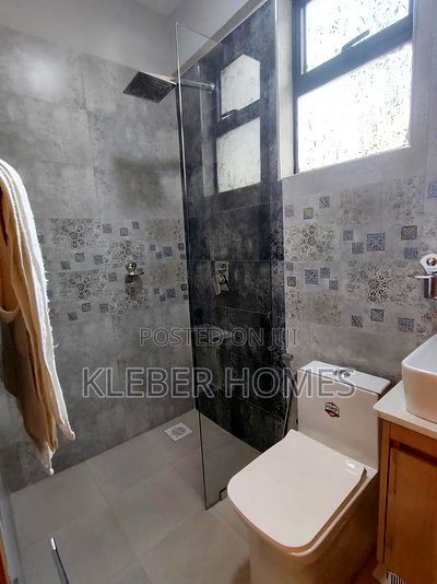1bdrm Apartment in Parklands for sale - Image 11