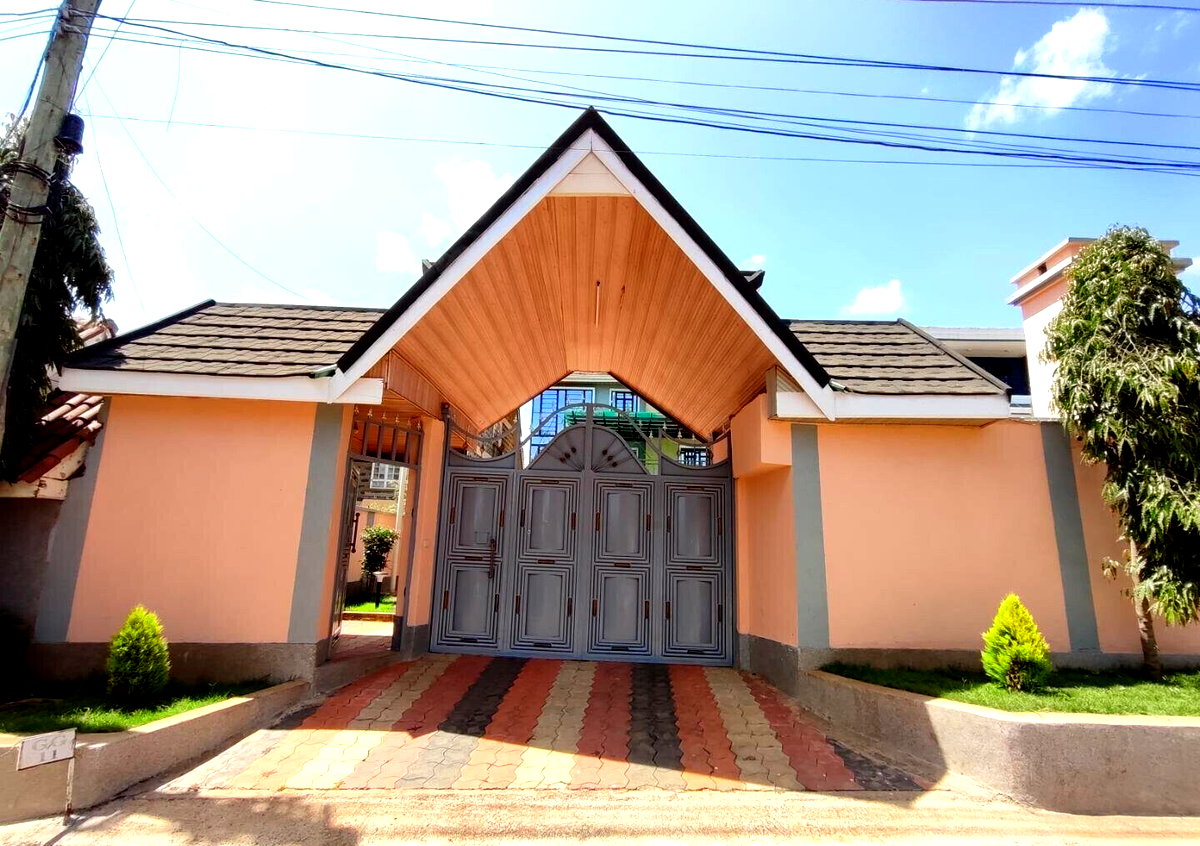 5BR All-Ensuite Townhouse on 50x100 - Cabro Estate, Ruiru