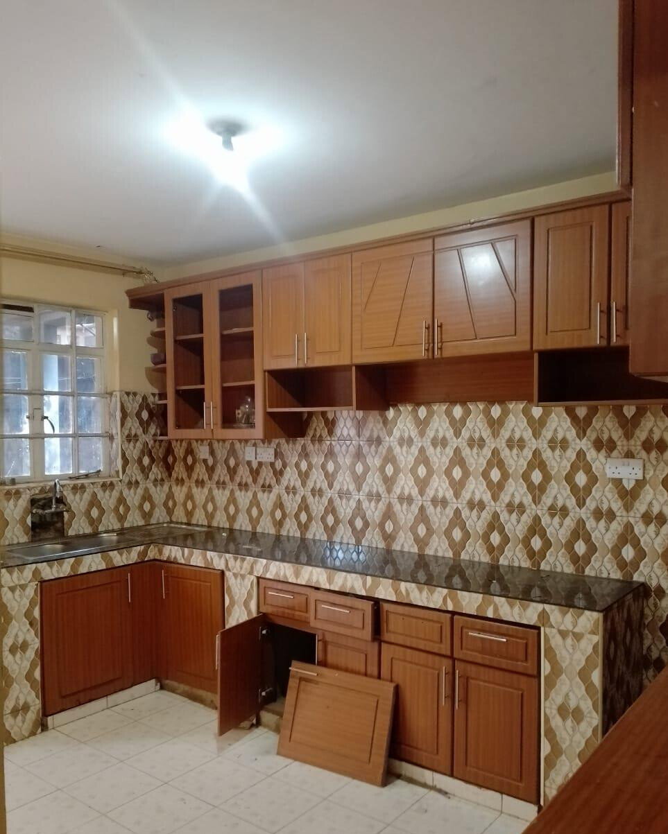 1/8 Acre Townhouse with Garden - KSh 17M