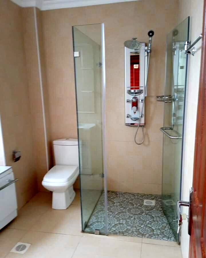 5-Ensuite Maisonette with Guest Wing & Lush Garden - Lavington