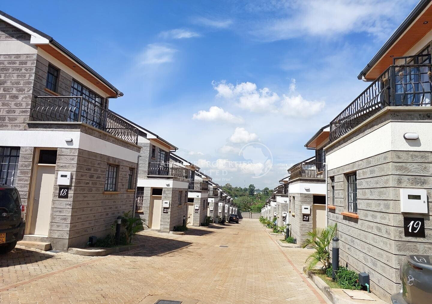 4BR Townhouse with Gym & Clubhouse - Gated Estate, Ruiru