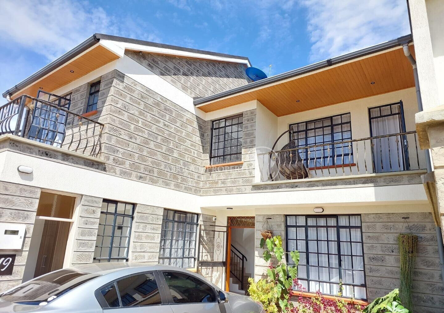 4BR Townhouse with Gym & Clubhouse - Gated Estate, Ruiru