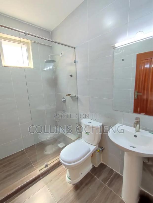 4bdrm Villa in Gateway Mall Area for sale