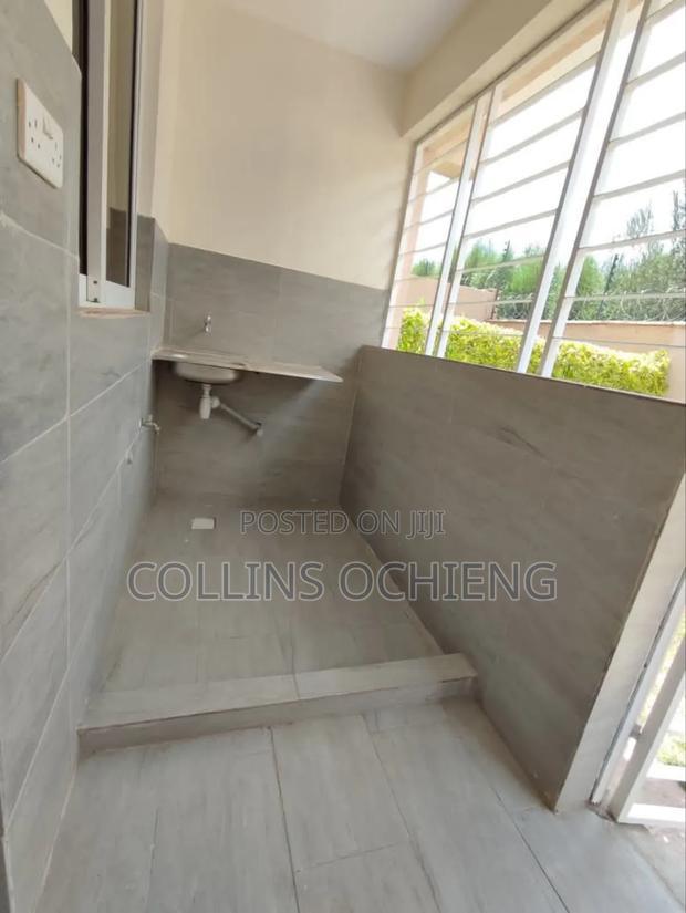 4bdrm Villa in Gateway Mall Area for sale