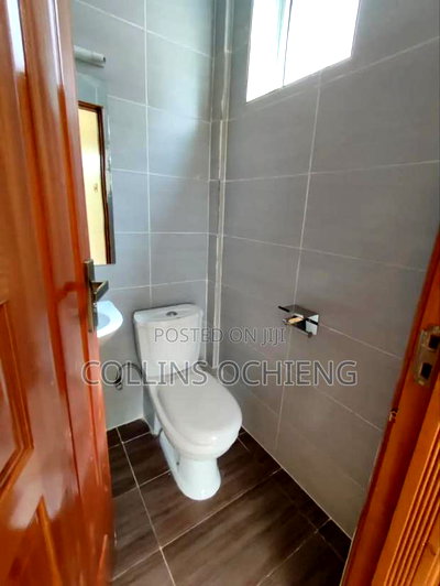 4bdrm Villa in Gateway Mall Area for sale - Image 8