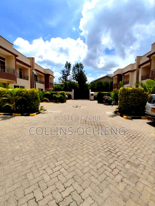 4bdrm Villa in Gateway Mall Area for sale