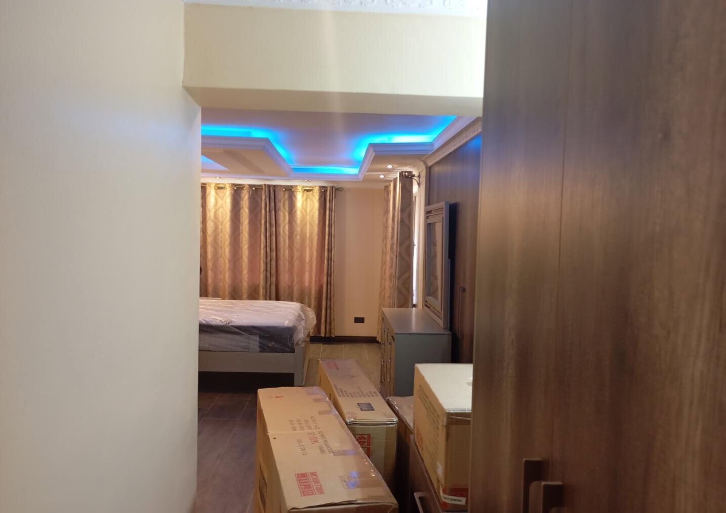 Multi-Level 5-Bed Townhouse with Double Lounge - Lavington