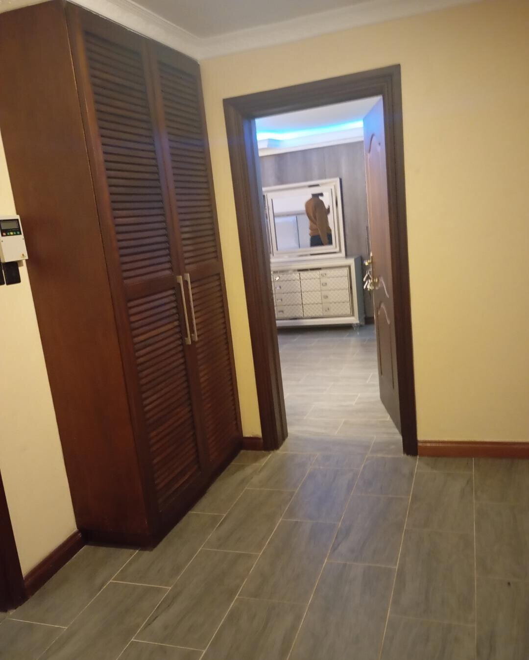 Multi-Level 5-Bed Townhouse with Double Lounge - Lavington