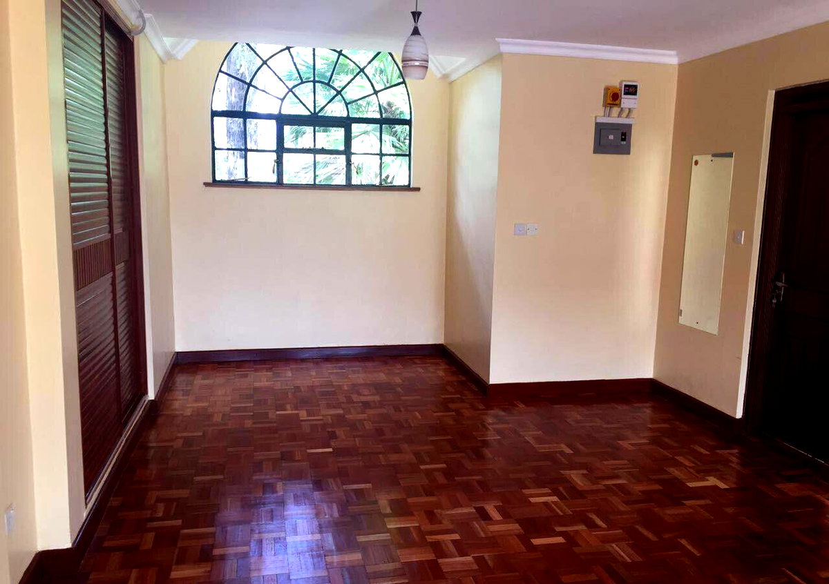 Modern 5BR Townhouse with DSQ in Kaputei Gardens - Kileleshwa