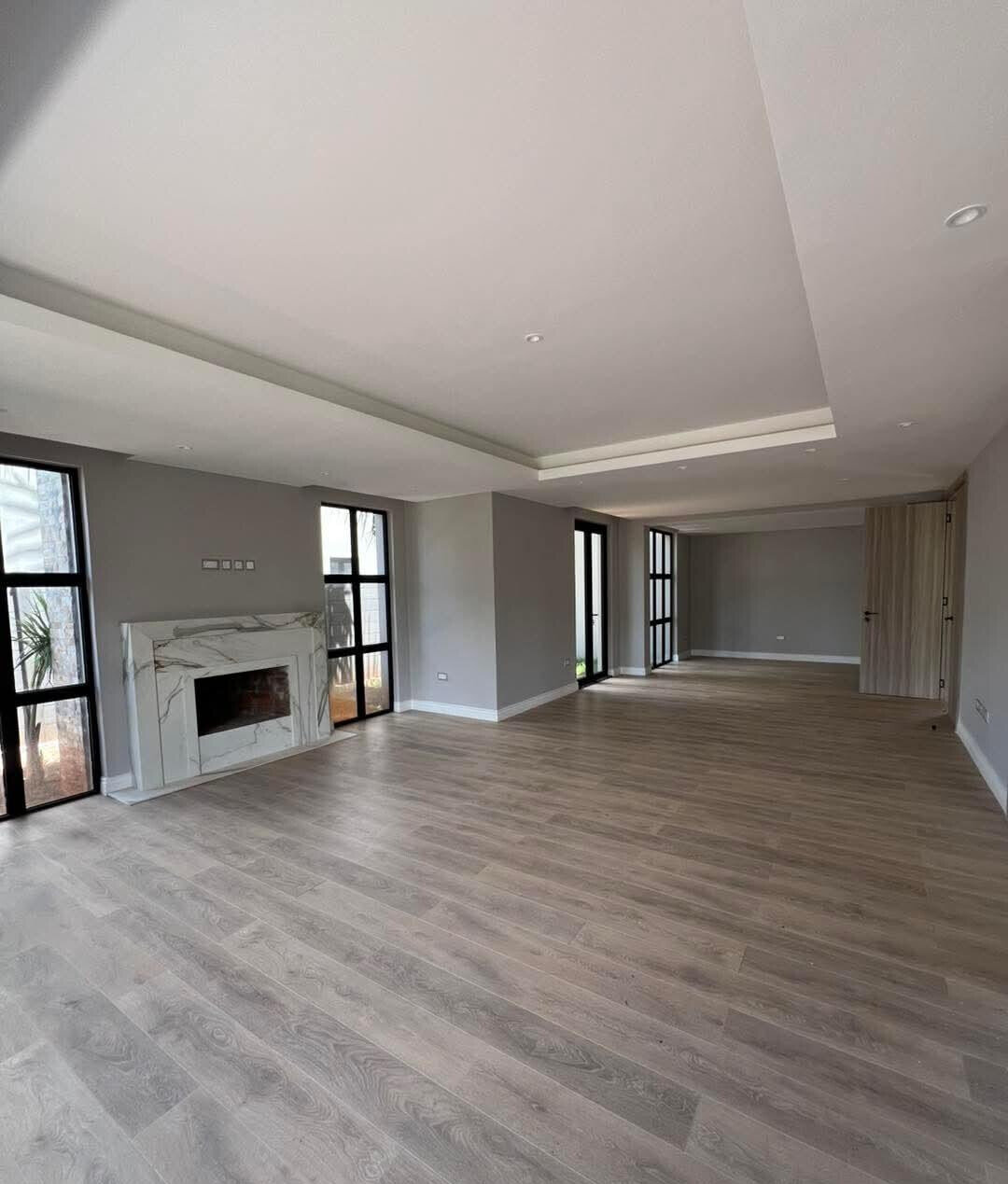 4BR Townhouse with Clubhouse, Gym & Co-Workspaces - Runda