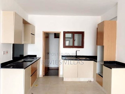 2bdrm Apartment in Parklands for rent - Image 5