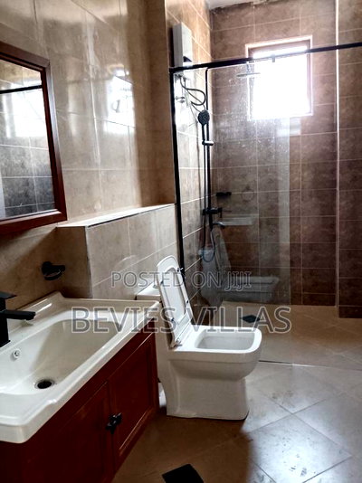 2bdrm Apartment in Parklands for rent - Image 16