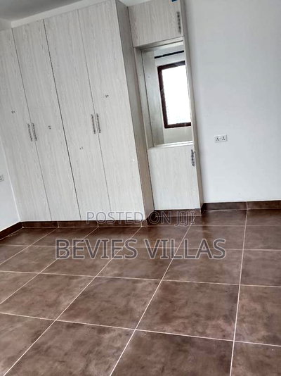 2bdrm Apartment in Parklands for rent - Image 13