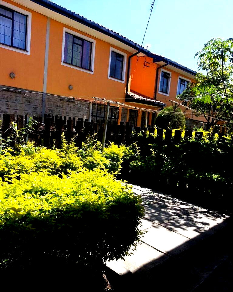 3BR Maisonette with DSQ & Tenant Paying 50K - Syokimau