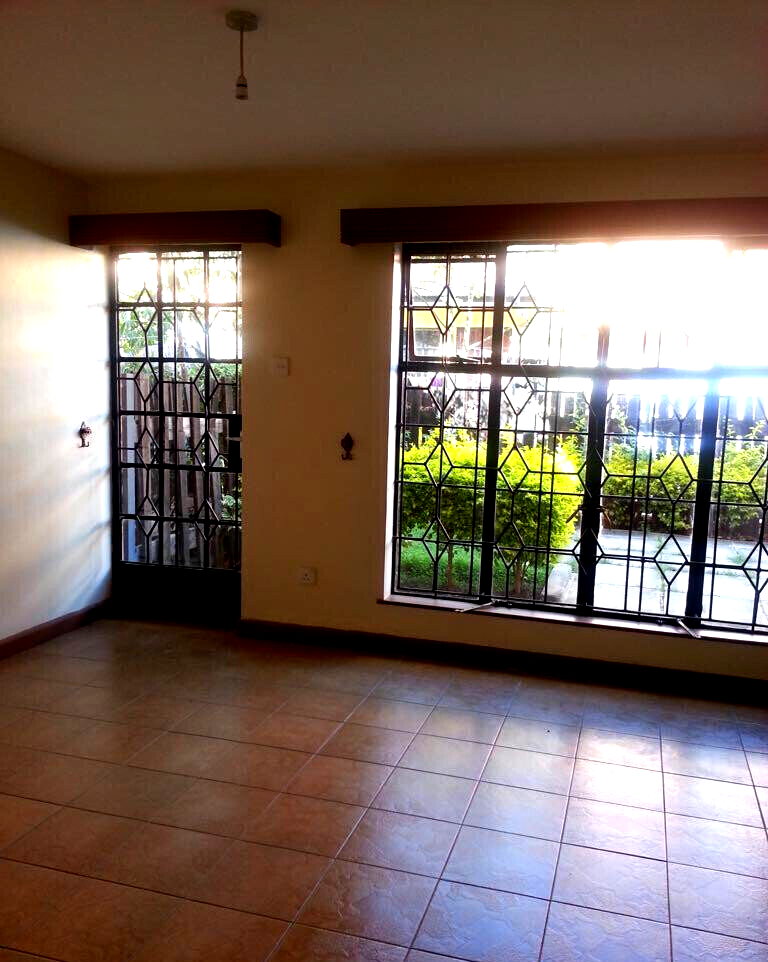 3BR Maisonette with DSQ & Tenant Paying 50K - Syokimau