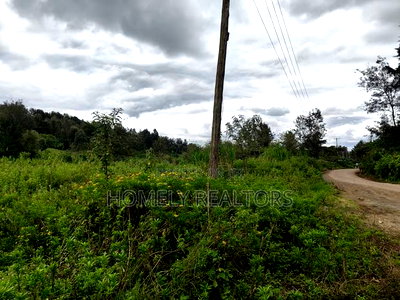 Quarter Acre Plot in Ngong, Matasia 1km From the Tarmac - Image 4