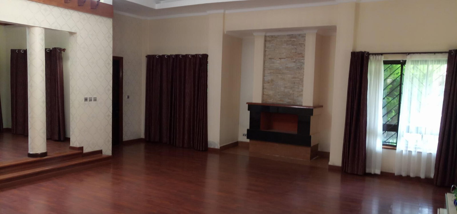 4BR Townhouse with Office & Clubhouse - Ridgeways
