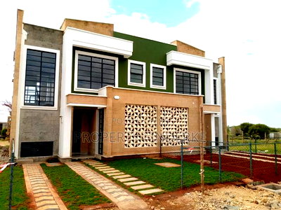 4bdrm Townhouse/Terrace in Yukos, Kitengela for sale - Image 1