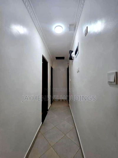 3bdrm Bungalow in Kimbo for sale - Image 10