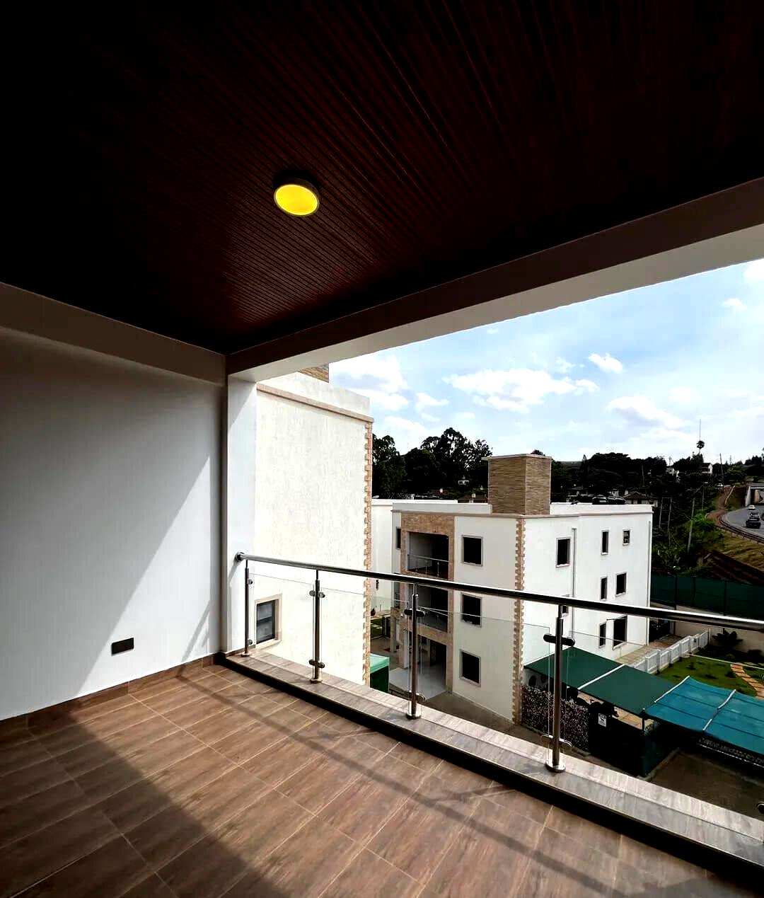 5-Ensuite Townhouse with Lift & Generator - Kyuna Estate