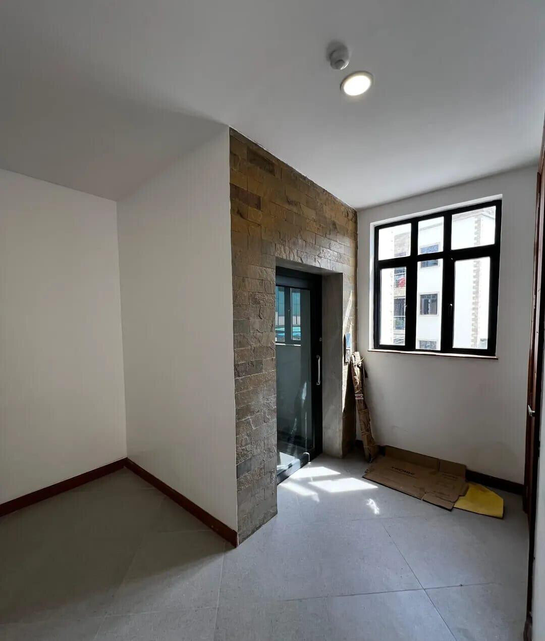 5-Ensuite Townhouse with Lift & Generator - Kyuna Estate